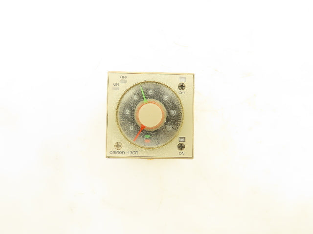 Omron H3CR-F8 Solid-State Timer Relay Socket 100-240V 0.5 Sec-30 Hours