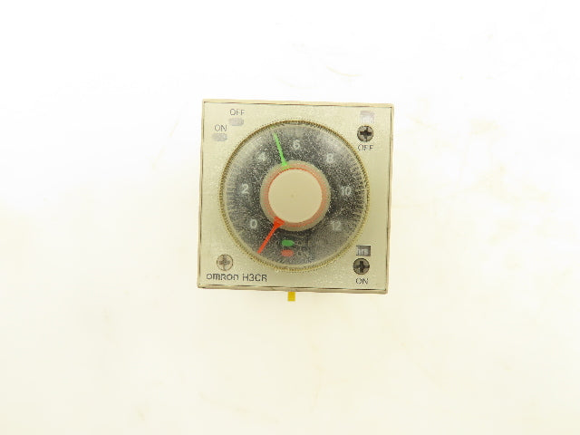 Omron H3CR-F8 Solid-State Timer Relay Socket 100-240V 0.5 Sec-30 Hours