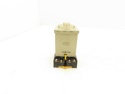 Omron H3CR-F8 Solid-State Timer Relay Socket 100-240V 0.5 Sec-30 Hours