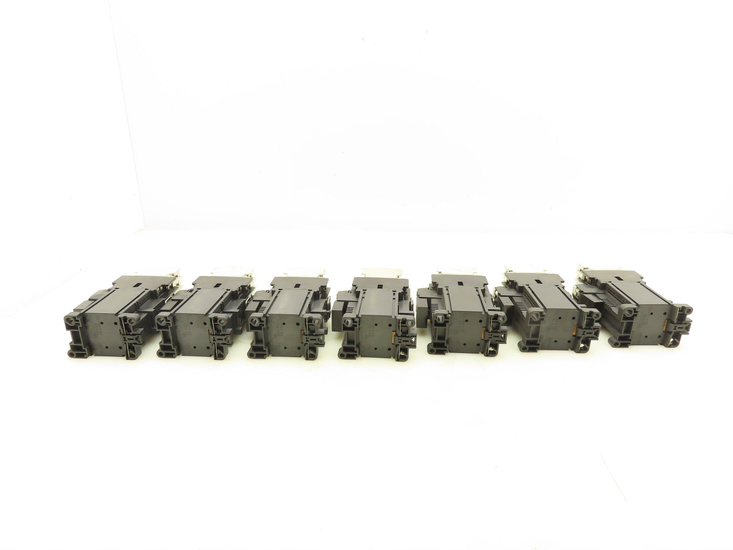 Fuji Electric SC-0/G Contactor Auxiliary Block 24V Coil 600V 5HP Lot of 7