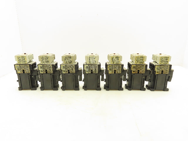 Fuji Electric SC-0/G Contactor Auxiliary Block 24V Coil 600V 5HP Lot of 7
