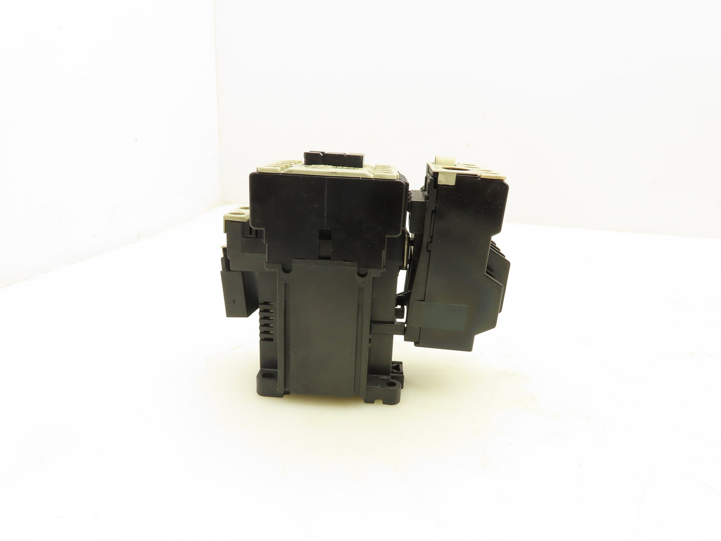 Fuji Electric SC-05/G Contactor Overload Relay TR-0N/3 24V Coil 600V Lot of 5