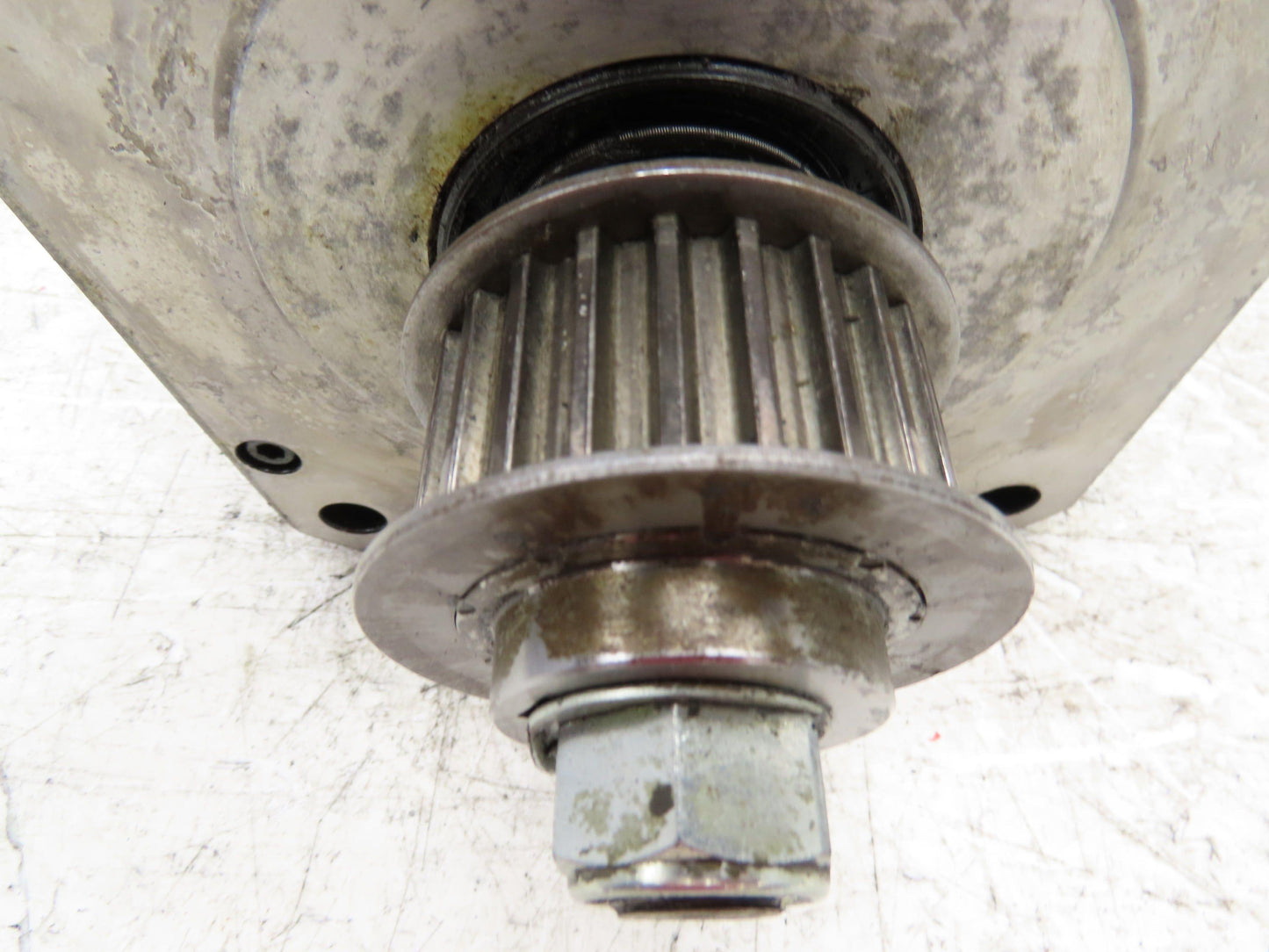 Okuma BL-MC100J-20T AC Servo Motor 2kW 2000 RPM 133V 3PH Encoder ER-JF-7200D