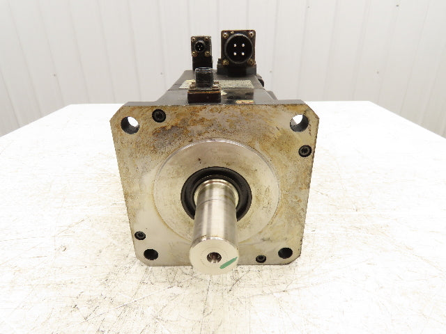 Okuma BL-MC150J-20SB AC Servo Motor 3kW 2000 RPM 133V 3PH Encoder ER-J-7200D