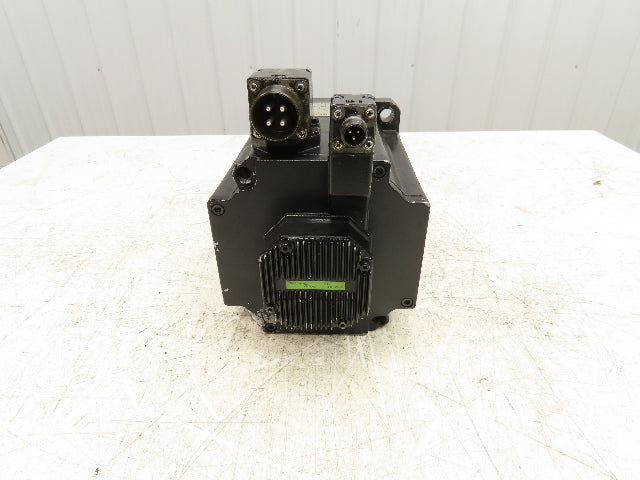 Okuma BL-MC200J-20T AC Servo Motor 4kW 2000 RPM 157V 14.7A 3PH Encoder