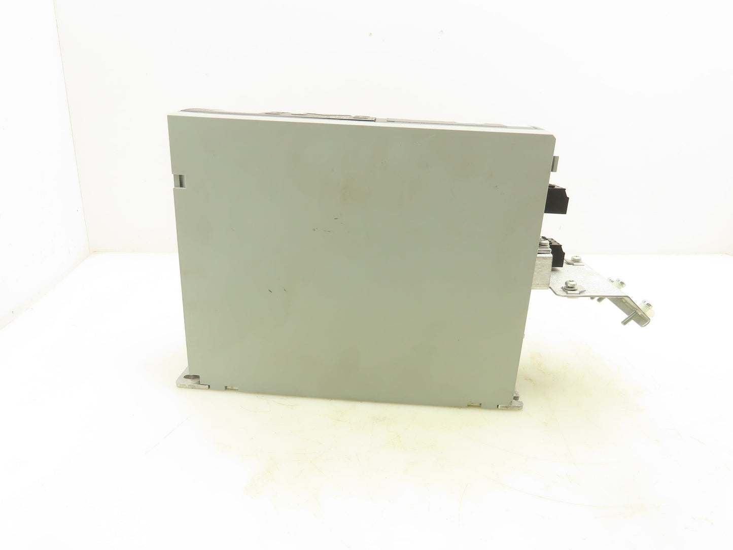 General Electric 131H7017 Variable Frequency Drive VFD 5Hp 480V 3Ph AF-650 GP