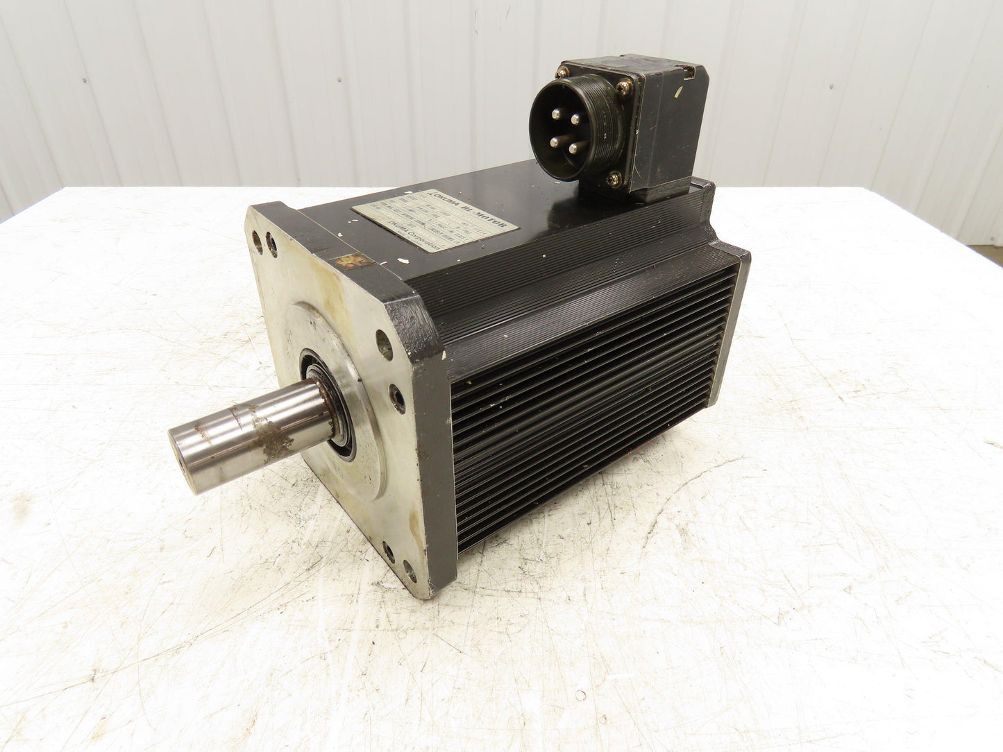 Okuma BL-MP300J-30S AC Servo Motor 5.1kW 3000 RPM 120V 3PH Encoder ER-J-7200D