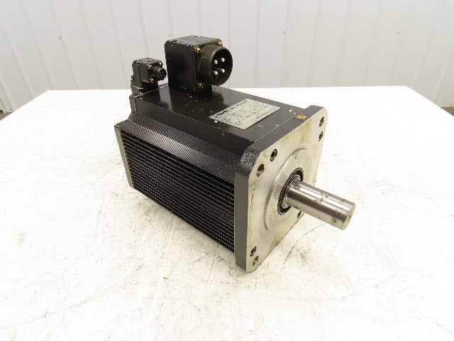 Okuma BL-MP300J-30S AC Servo Motor 5.1kW 3000 RPM 120V 3PH Encoder ER-J-7200D