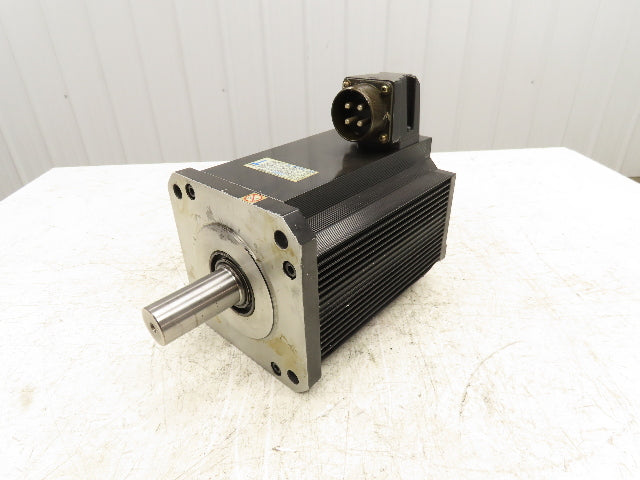 Okuma BL-MP300J-30S AC Servo Motor 5.1kW 3000 RPM 120V 3PH Encoder ER-JF-7200D