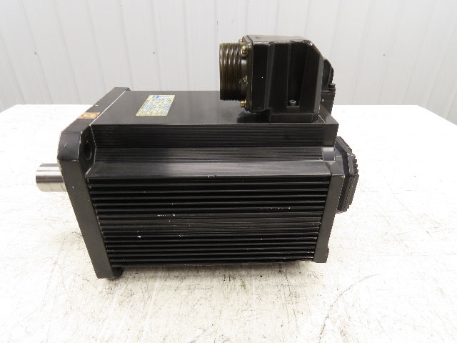 Okuma BL-MP300J-30S AC Servo Motor 5.1kW 3000 RPM 120V 3PH Encoder ER-JF-7200D