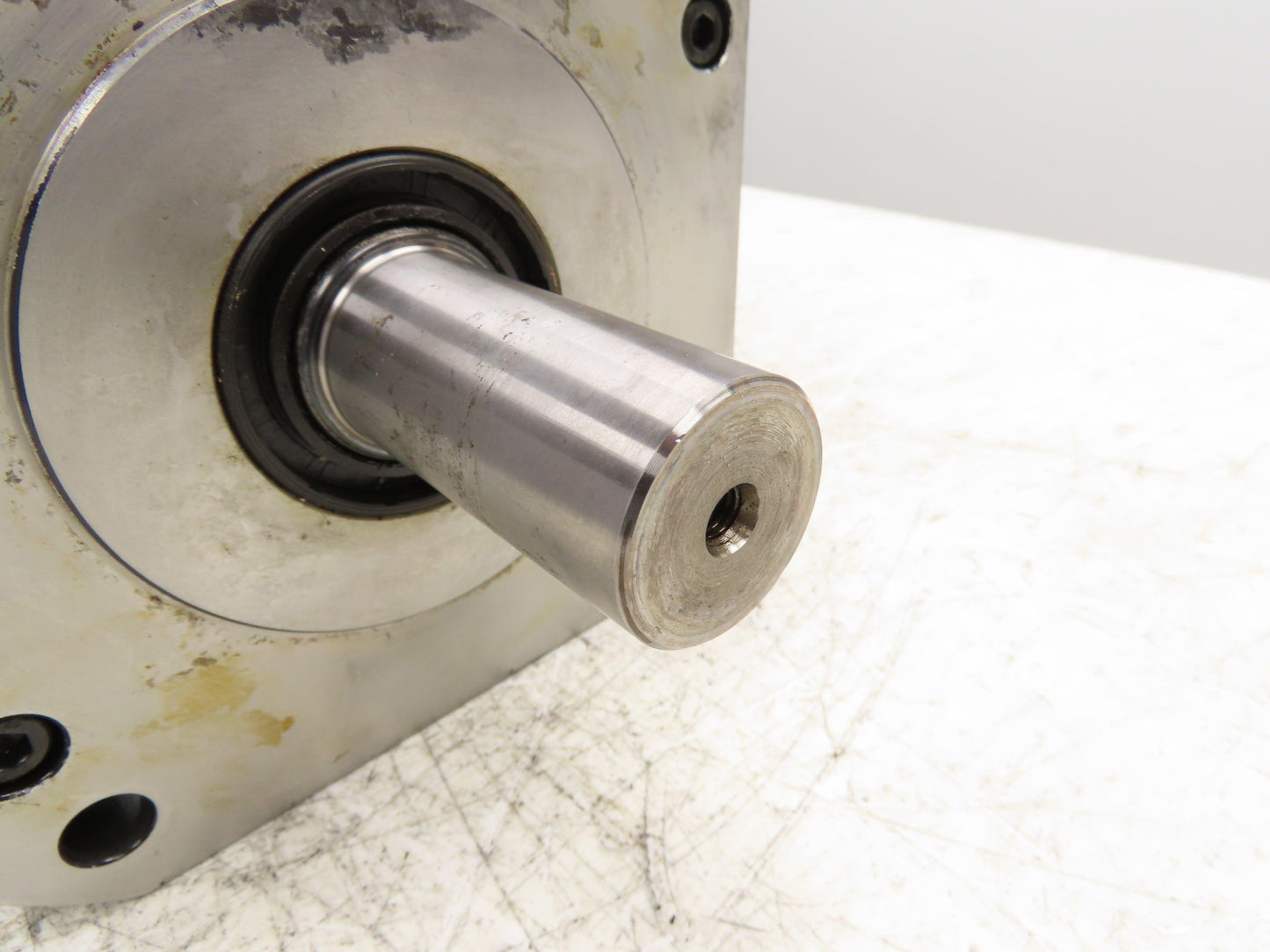 Okuma BL-MP300J-30S AC Servo Motor 5.1kW 3000 RPM 120V 3PH Encoder ER-JF-7200D