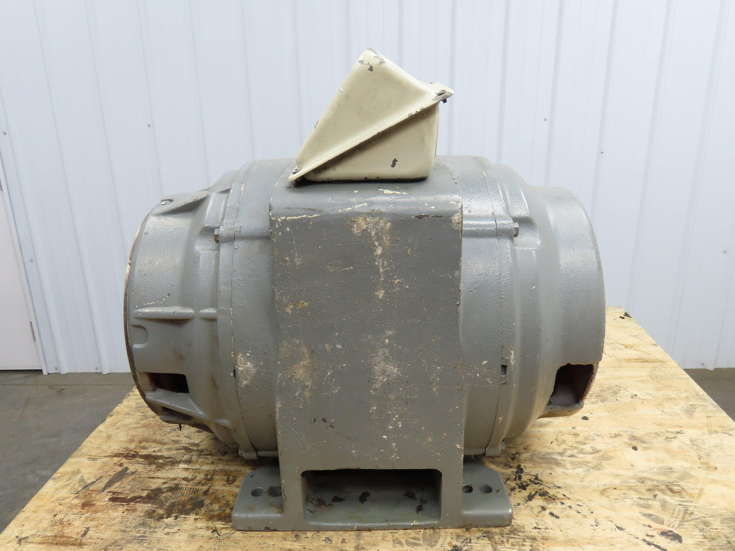 Delco 2U9015CU Electric Motor 40Hp 230/460V 3Ph 1165RPM 364TYZ C-Face