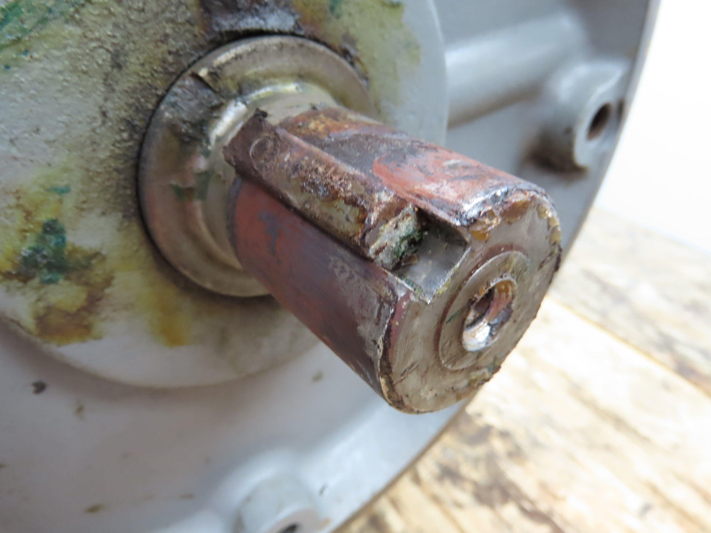 Delco 2U9015CU Electric Motor 40Hp 230/460V 3Ph 1165RPM 364TYZ C-Face