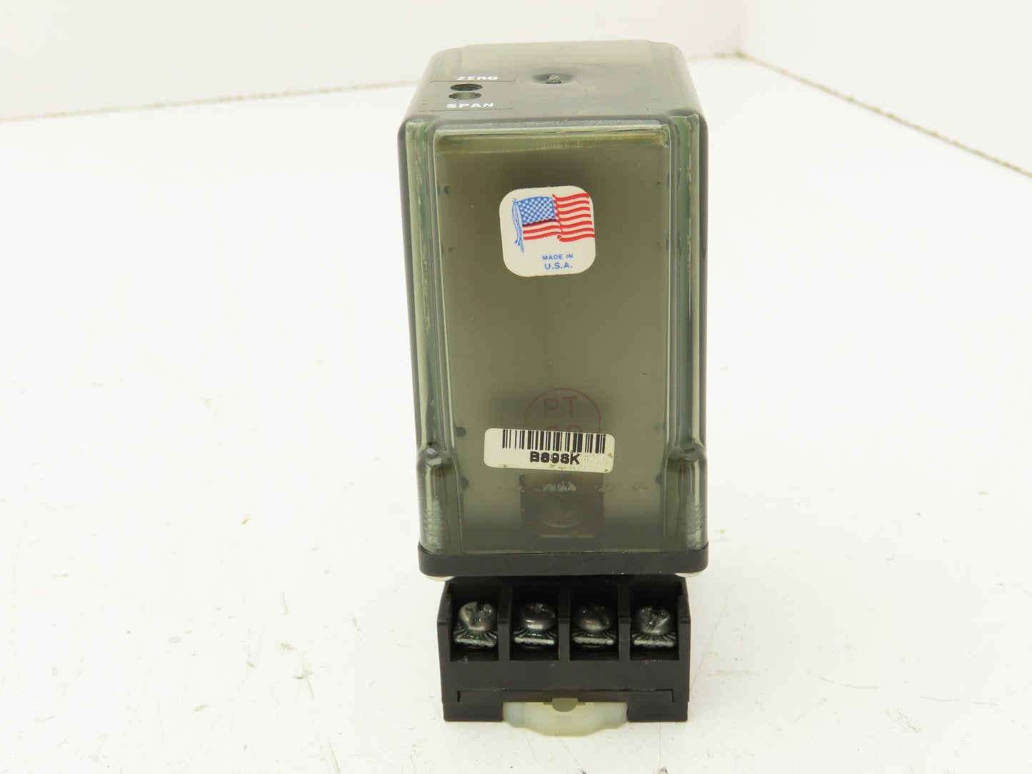 Action Instruments 4001-1339 Signal Conditioner Transmitter 120V 8-Pin Socket