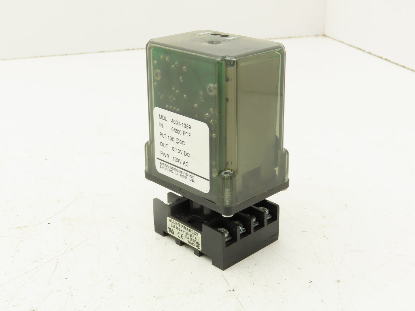 Action Instruments 4001-1339 Signal Conditioner Transmitter 120V 8-Pin Socket