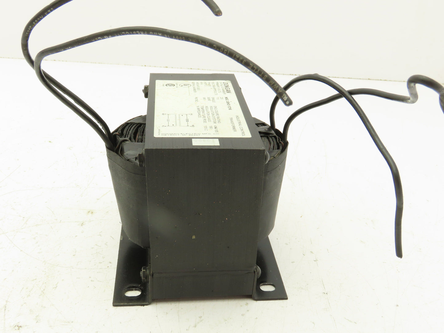 Dongan NSC-30H2-1216 Industrial Control Transformer 220V 1PH 0.900kVA