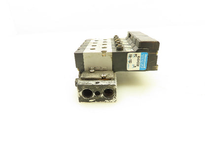 Honeywell Skinner K4SX002 Pneumatic Solenoid Valves 12VDC on 6-Station Manifold