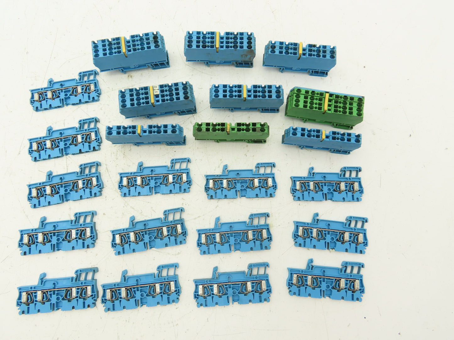 Weidmuller 2.5/4AN Terminal Block 800V 2.5mm Lot of 42