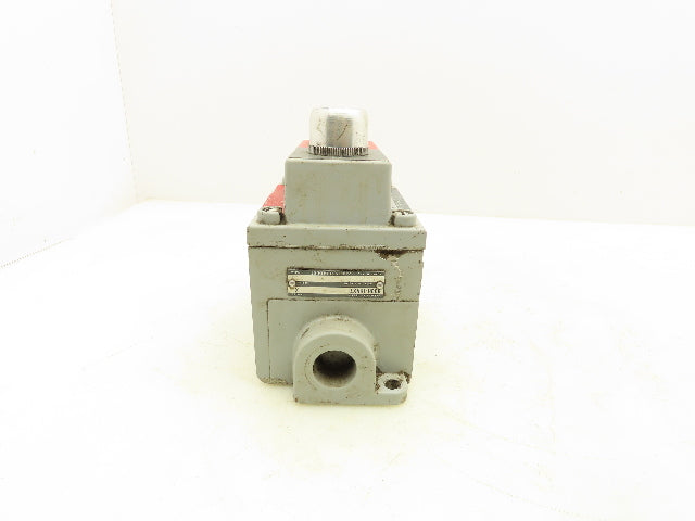 Allen Bradley 800H-NP31 Explosion-Proof 2-Pushbutton Switch Operator Station