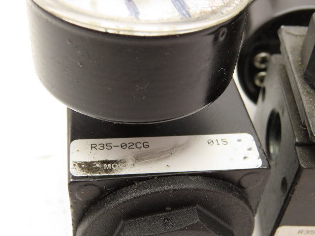 Watts R35-02CG Pneumatic Regulator w/Gauge 300 PSI Lot of 5