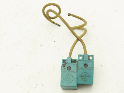 Yamatake Honeywell FL2R-7J6SD Square Proximity Sensor Switch 7mm Lot of 2