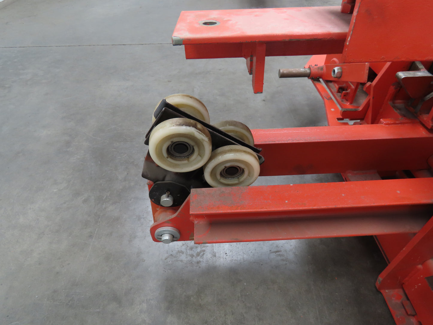 Demag KBK II-R Overhead Crane Interlocking Single Girder System Powered Rail