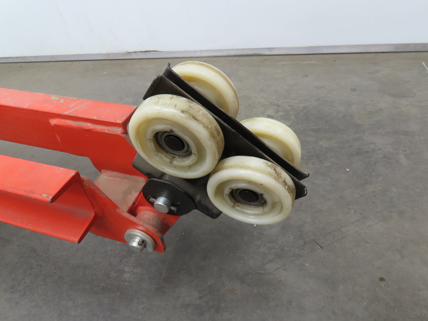 Demag KBK II-R Overhead Crane Interlocking Single Girder System Powered Rail