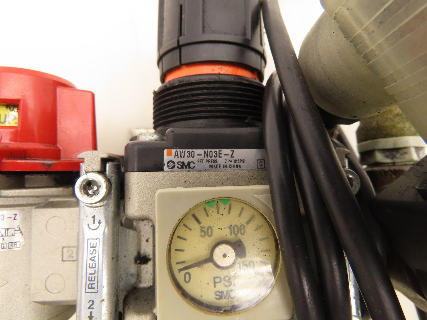 SMC AW30-N03E-Z 3/8" Air Line Filter Regulator Combo Lockout & Solenoid Valve