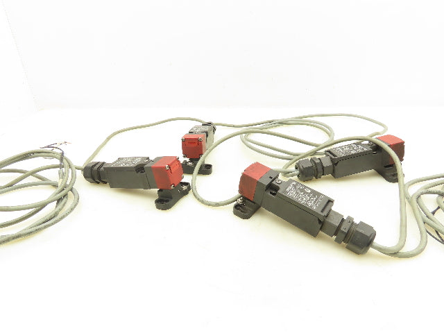 Omron D4NS-4CF Interlock Safety Door Switch Non-Locking 240V  Lot of 4