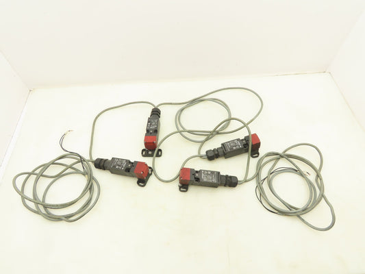 Omron D4NS-4CF Interlock Safety Door Switch Non-Locking 240V  Lot of 4