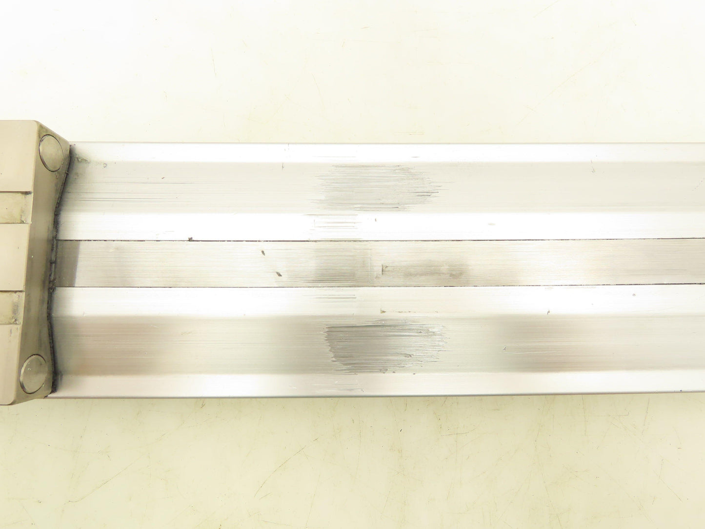 SMC MY3B40TN-300 Rodless Air Cylinder Slide Table 40mm Bore 300mm Stroke