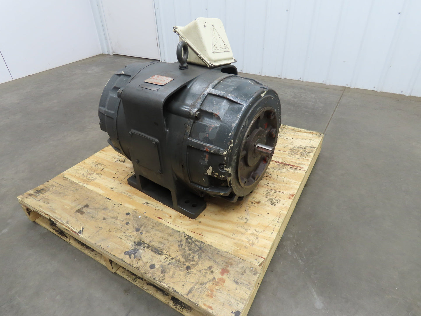 Delco 3N9317C0Z Electric Motor 75HP 405TYZ Frame 230/460V 1180RPM Dual Shaft