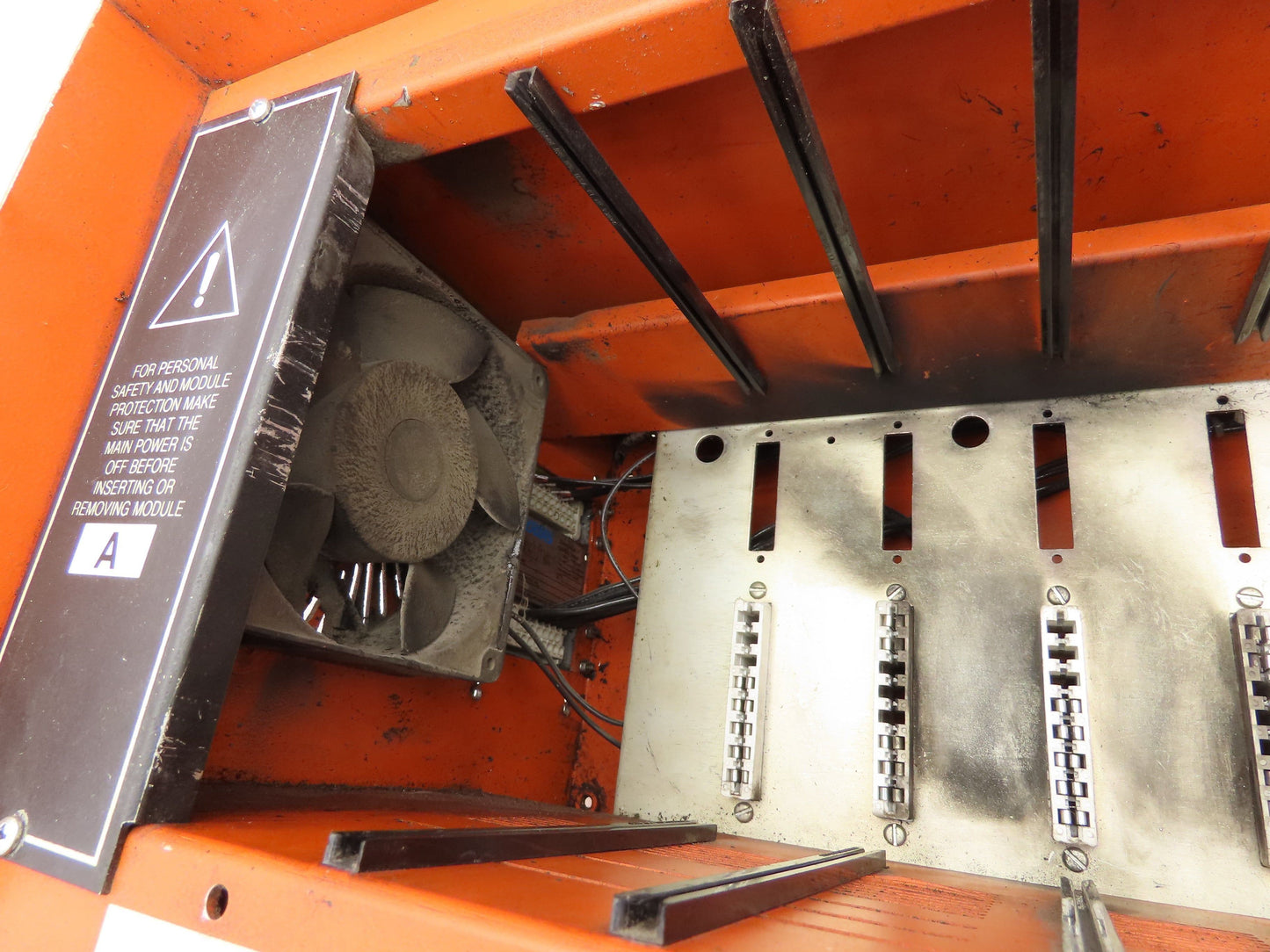 Incoe Microcom 770 PLC Chassis 4-Slot Rack Injection Molding Hot Runner