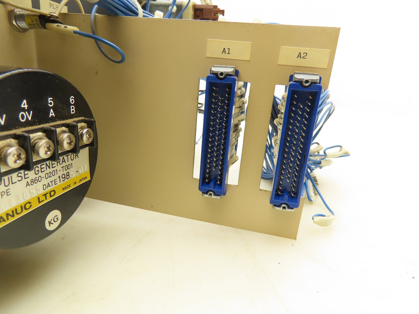 Fanuc F93100033C HMI Operator Control Panel Pulse Generator A860-0201-T001