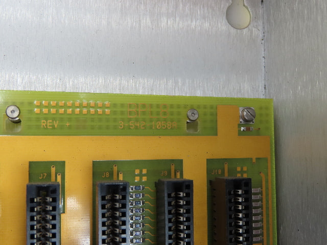 Cincinnati Milacron 3-424-2036A Slot Card Chassis Rack Motherboard 3-542-1058A