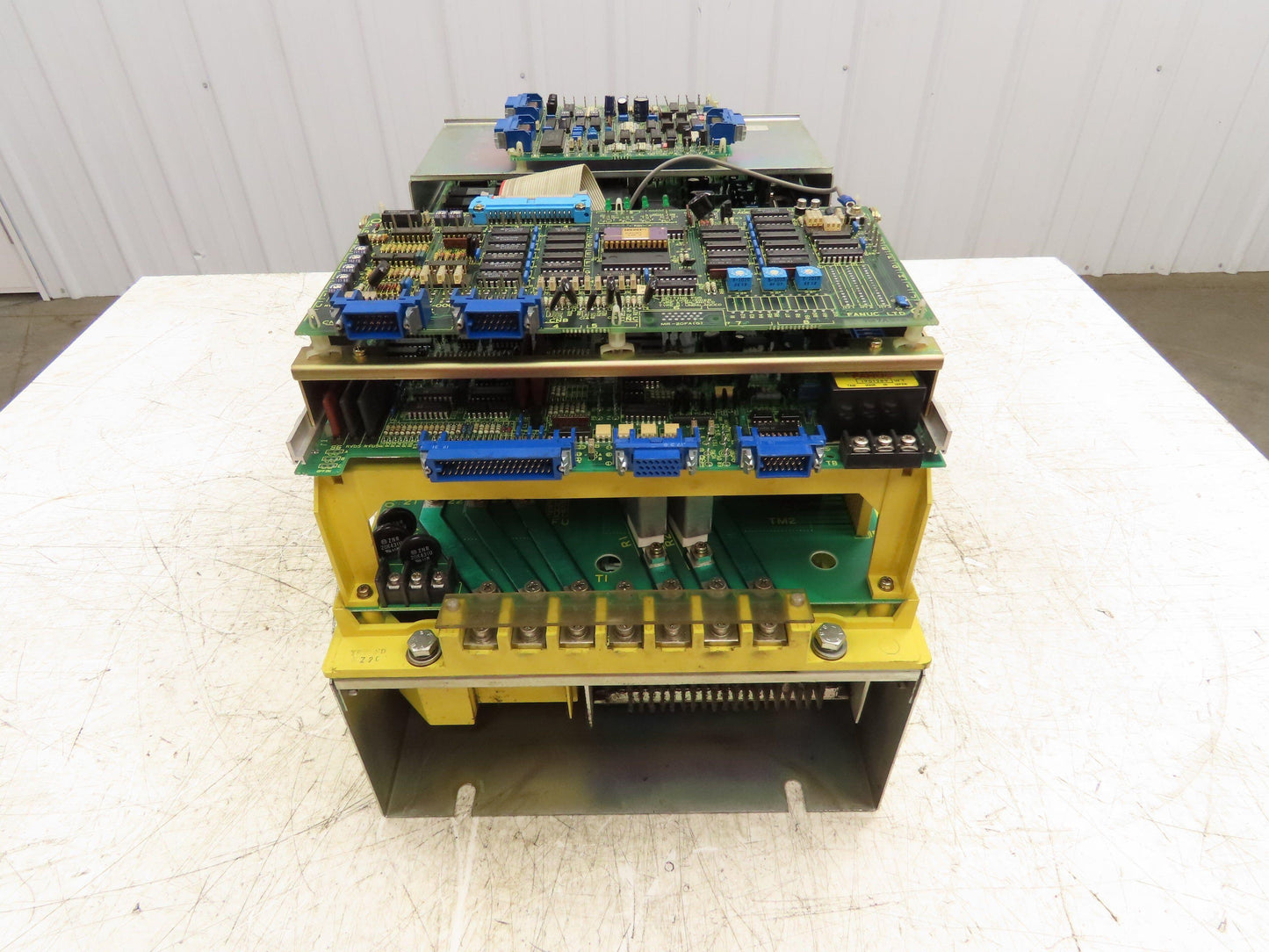 Fanuc A06B-6059-H212 AC Spindle Servo Drive Unit