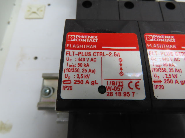 Phoenix Contact FLT-PLUS Flashtrab-Plus CTRL W/ Valvetrab Lighting Arrestor