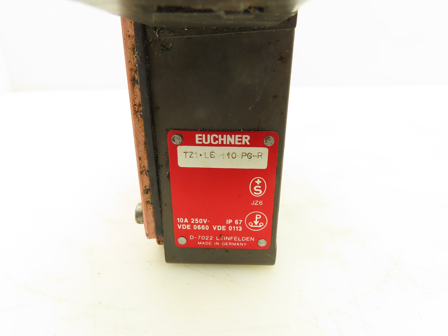 Euchner TZ1LC110PG-R Guard Lock Monitoring Safety Switch 10A 250V