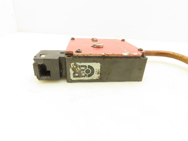 Euchner TZ1LC110PG-R Guard Lock Monitoring Safety Switch 10A 250V