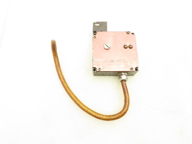 Euchner TZ1LC110PG-R Guard Lock Monitoring Safety Switch 10A 250V