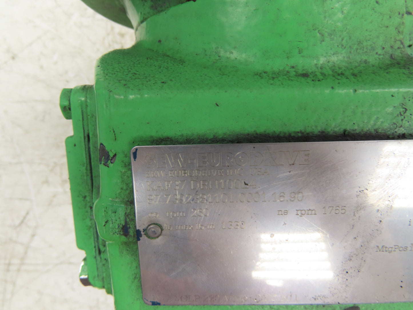 Sew Eurodrive KAF37 DRN100L4 Gearmotor 260 RPM 3Hp 230/460V 1-1/4" Output Shaft