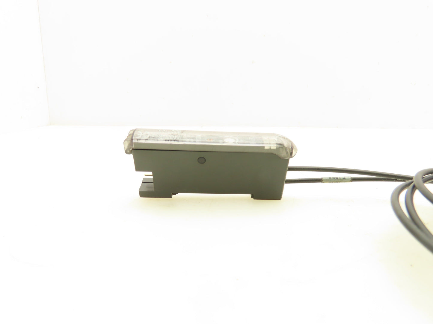 Sunx FX-311P Fiber Optic Amplifier Sensor with Cables  Lot of 2