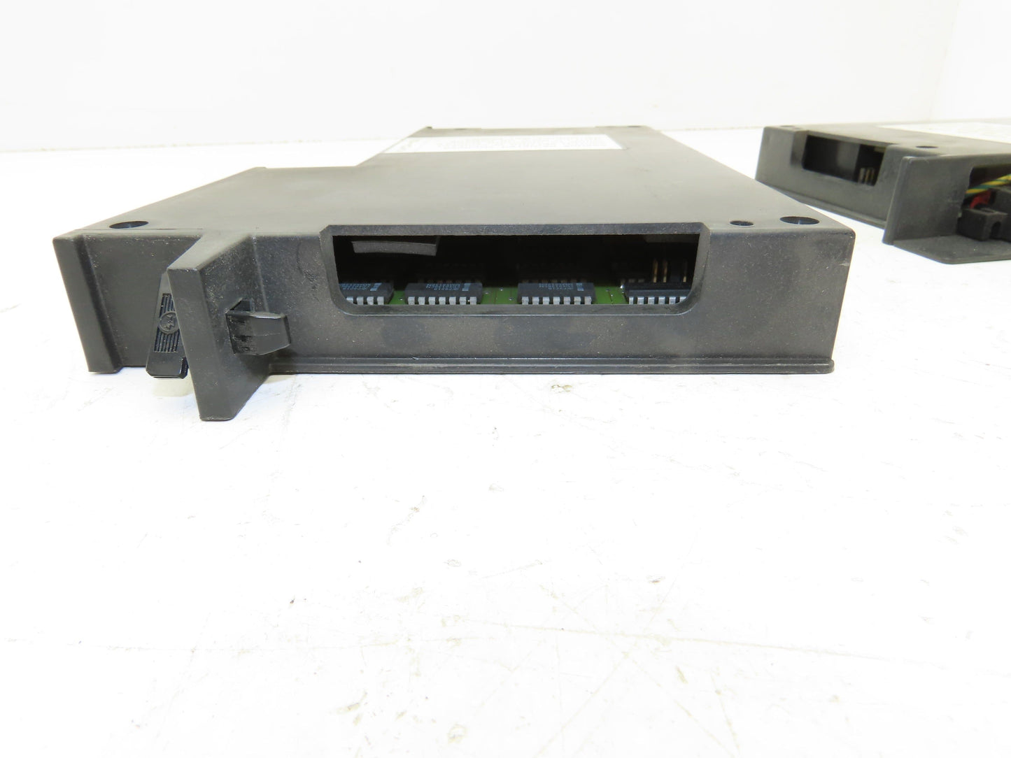 Cincinnati Milacron 3-531-3957A PLC Thermocouple Interface Module Lot of 2