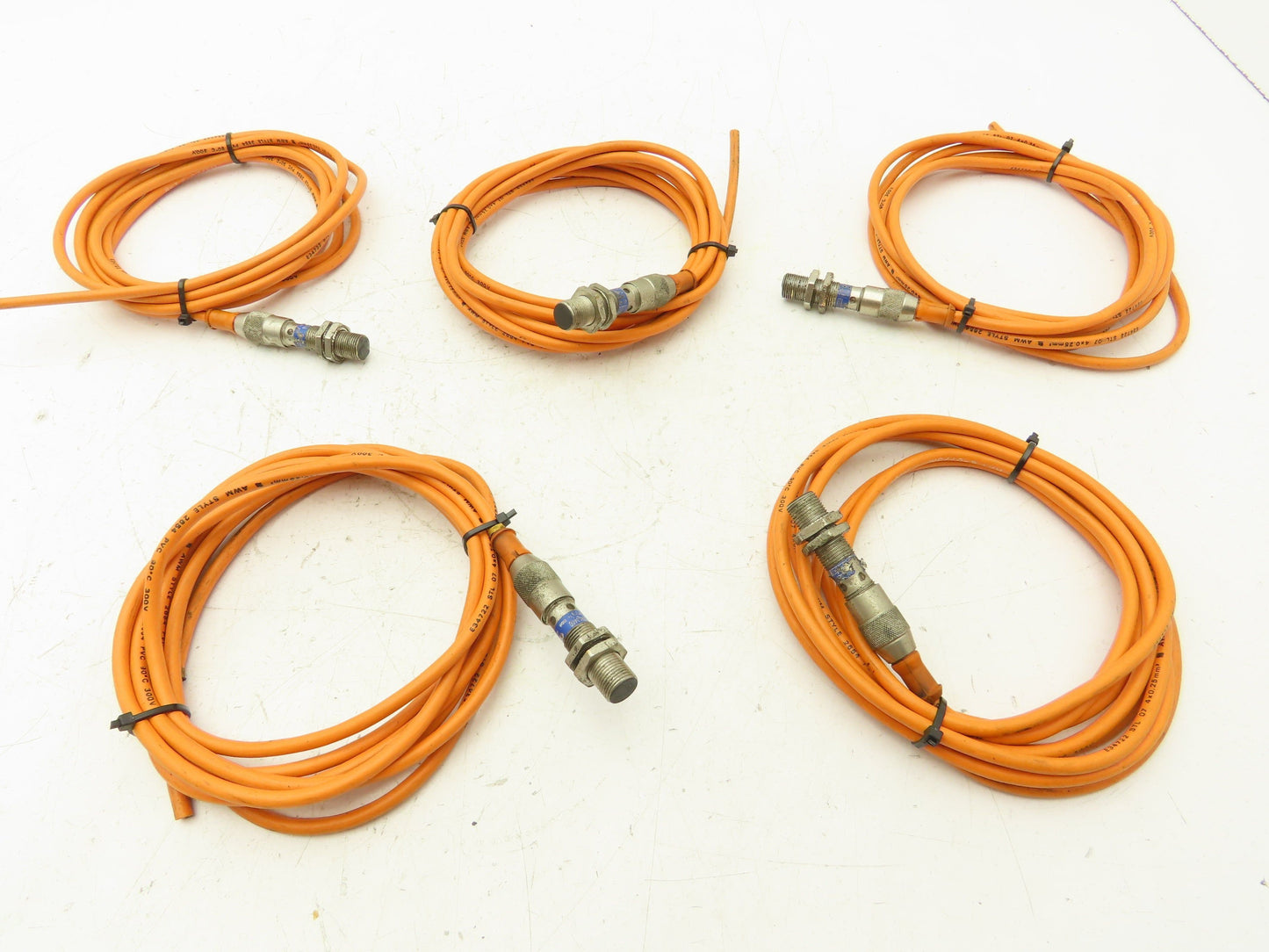 Telemecanique XS1N12PA340D Inductive Proximity Sensor 2mm 24V Lot of 5