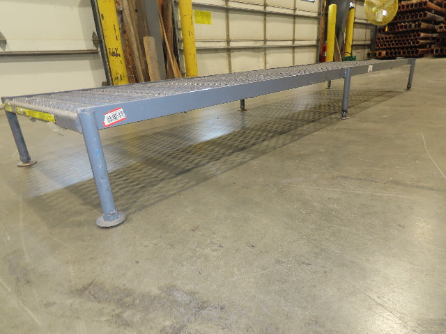 Tri Arc 24"x 97" Serrated Step Steel Safety Work Platform 9"-14" Adj Height Gray