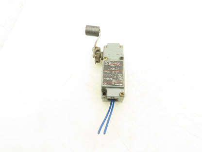 Cutler Hammer E50SA Limit Switch E50DR1 Operating Head Roller Arm 5° Pretravel
