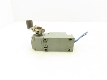 Cutler Hammer E50SA Limit Switch E50DR1 Operating Head Roller Arm 5° Pretravel