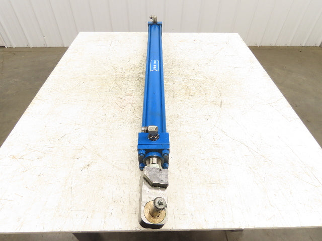 Vickers Hydraulic Cylinder 2.5" Bore 34" Stroke 3000psi Clevis Mount CDT4MP1