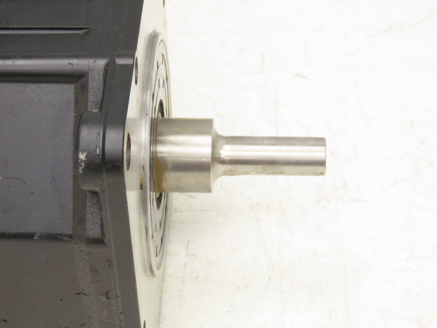 Fanuc A06B-0501-B201 AC Servo Motor 2000 RPM 144V 3PH Pulse Coder A209-0304-T111