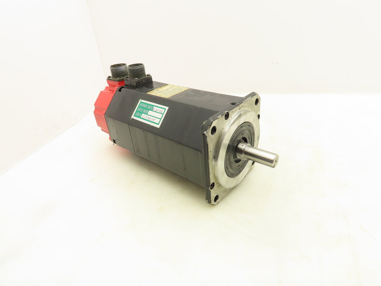 Fanuc A06B-0512-B504 AC Servo Motor 2000 RPM 3PH 110V Pulse Coder A860-0315-T101